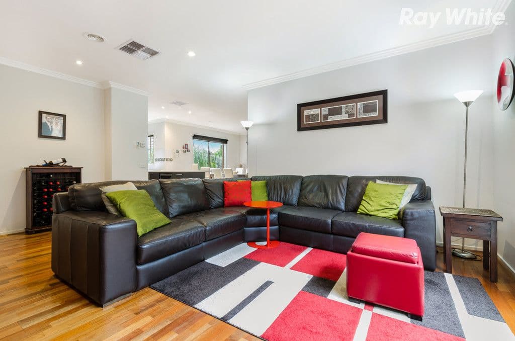 37 Treerise Boulevard, Ferntree Gully VIC 3156, Ferntree Gully - Thumbnail 4