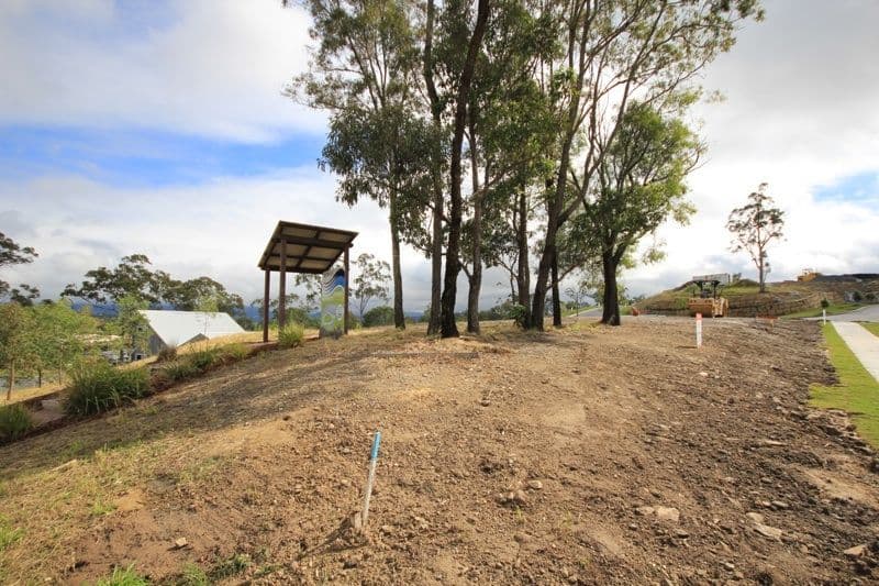 57 John Francis Drive, CARRARA QLD 4211, Carrara - Thumbnail 2