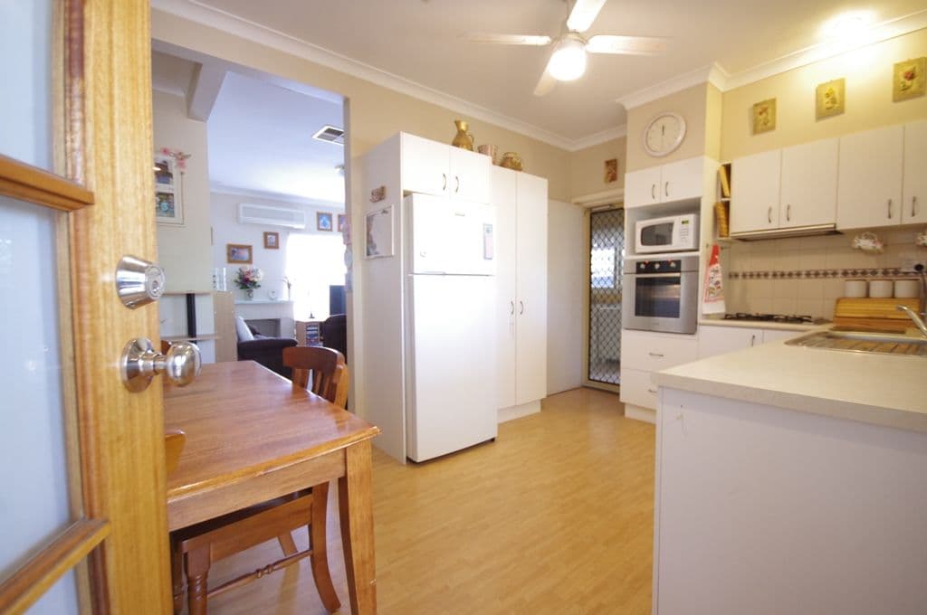 172 Balga Avenue, Balga WA 6061, Balga - Thumbnail 3