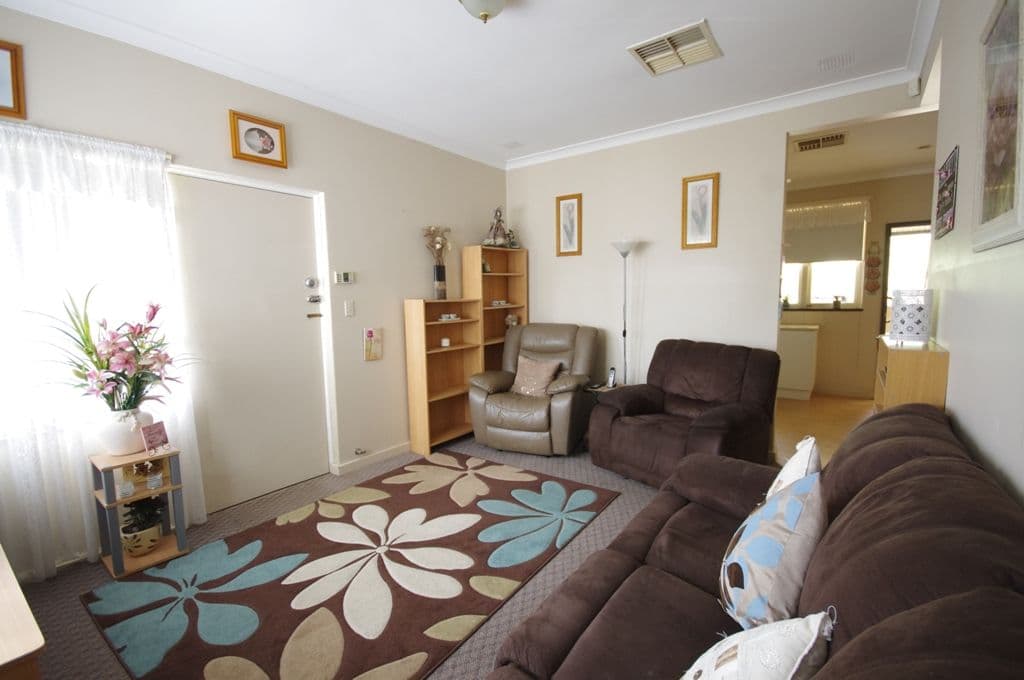 172 Balga Avenue, Balga WA 6061, Balga - Thumbnail 4