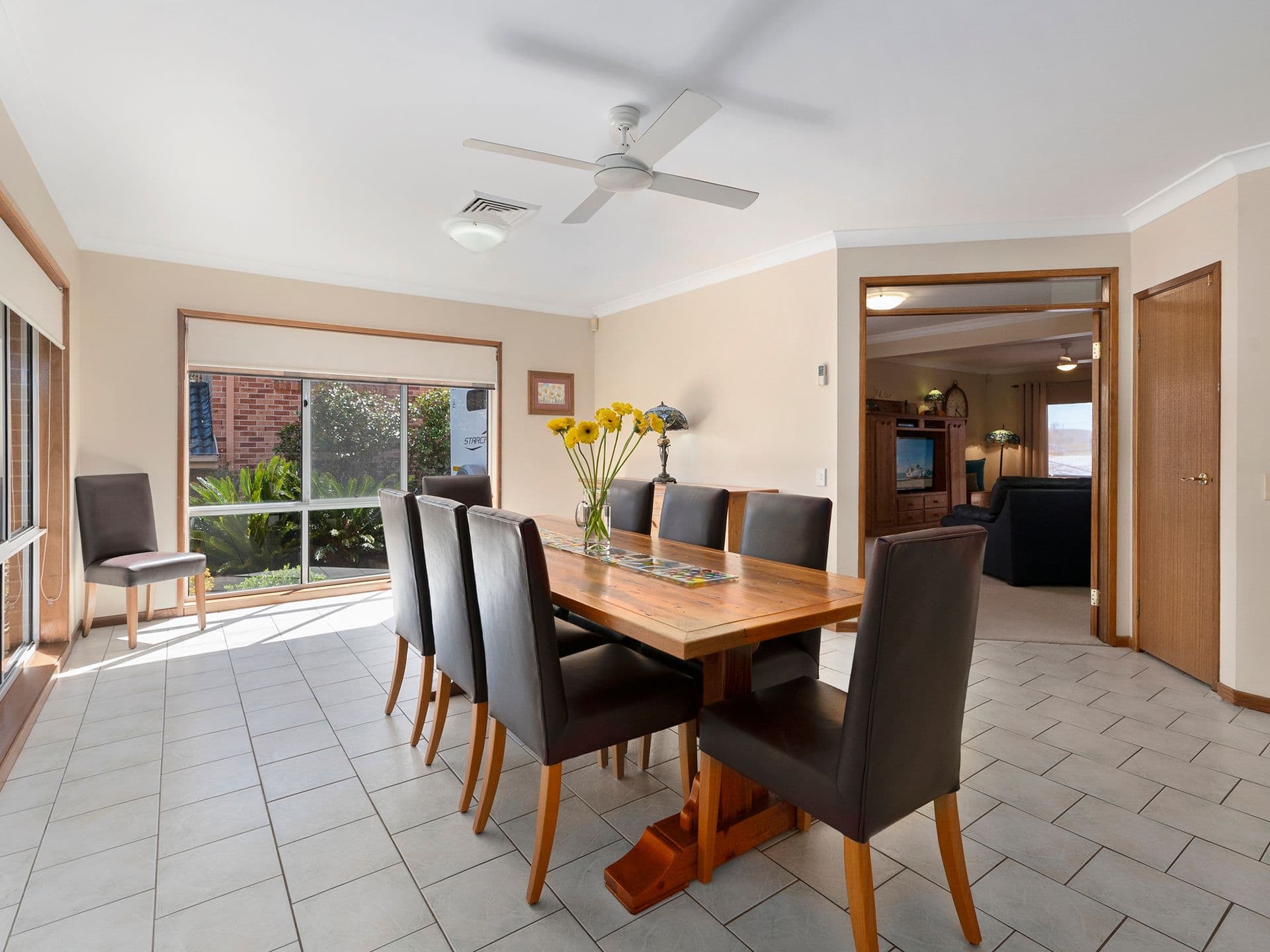 42 Mount Annan Drive, Mount Annan - Thumbnail 6