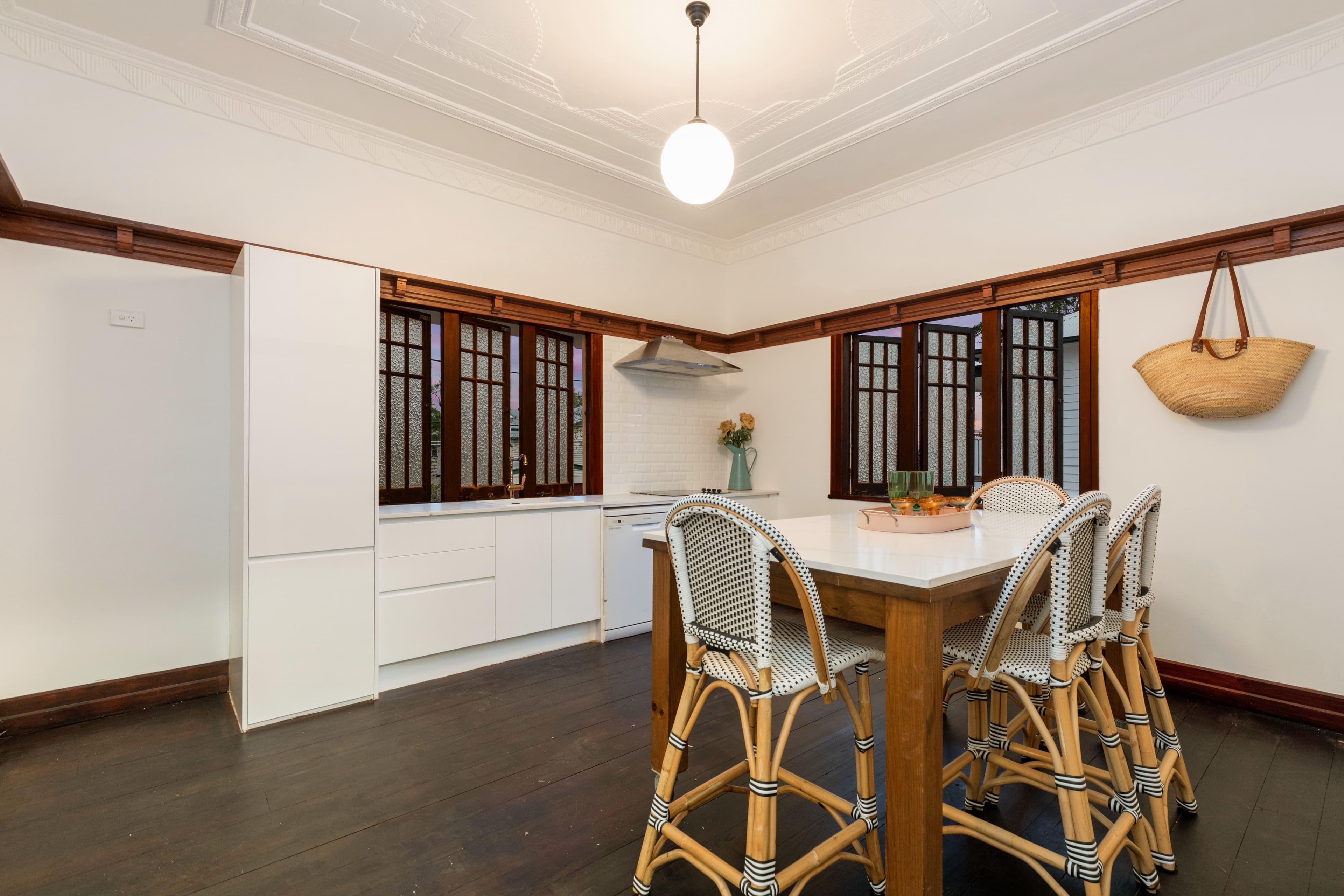 5 Arlington Street, Coorparoo QLD 4151, Coorparoo - Thumbnail 4