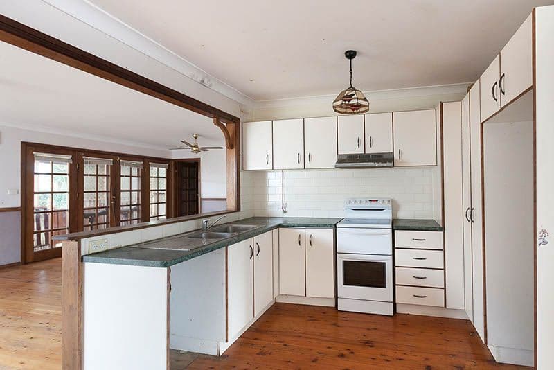 59 Phillip Crescent, Barrack Heights - Thumbnail 3