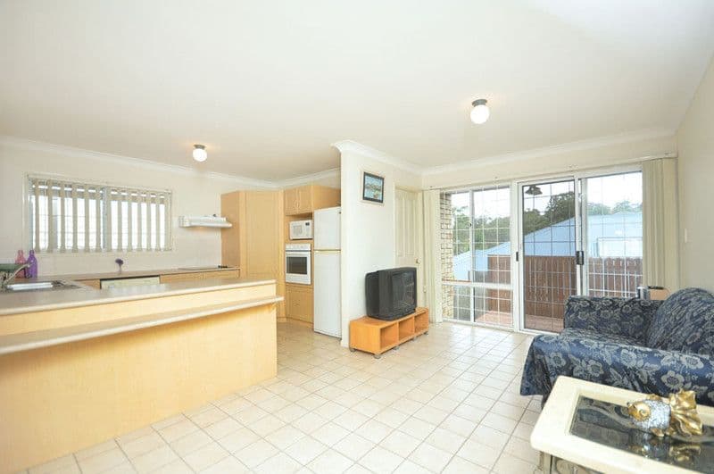 14 Christina Place, BELMONT QLD 4153, Belmont - Thumbnail 6