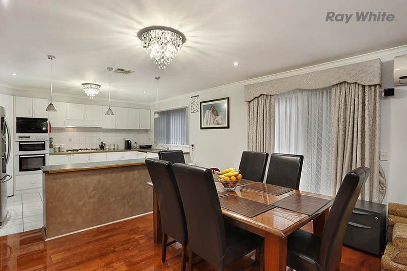 11 Deloraine Drive, Hoppers Crossing VIC 3029, Hoppers Crossing - Thumbnail 4