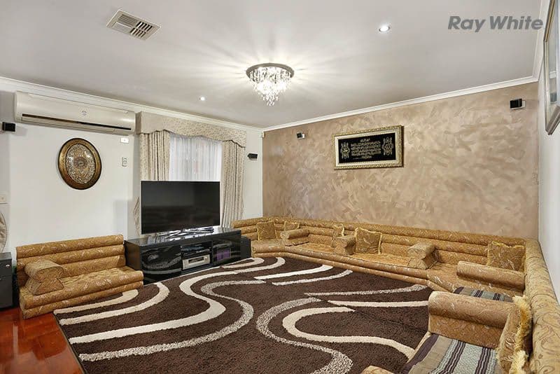 11 Deloraine Drive, Hoppers Crossing VIC 3029, Hoppers Crossing - Thumbnail 7
