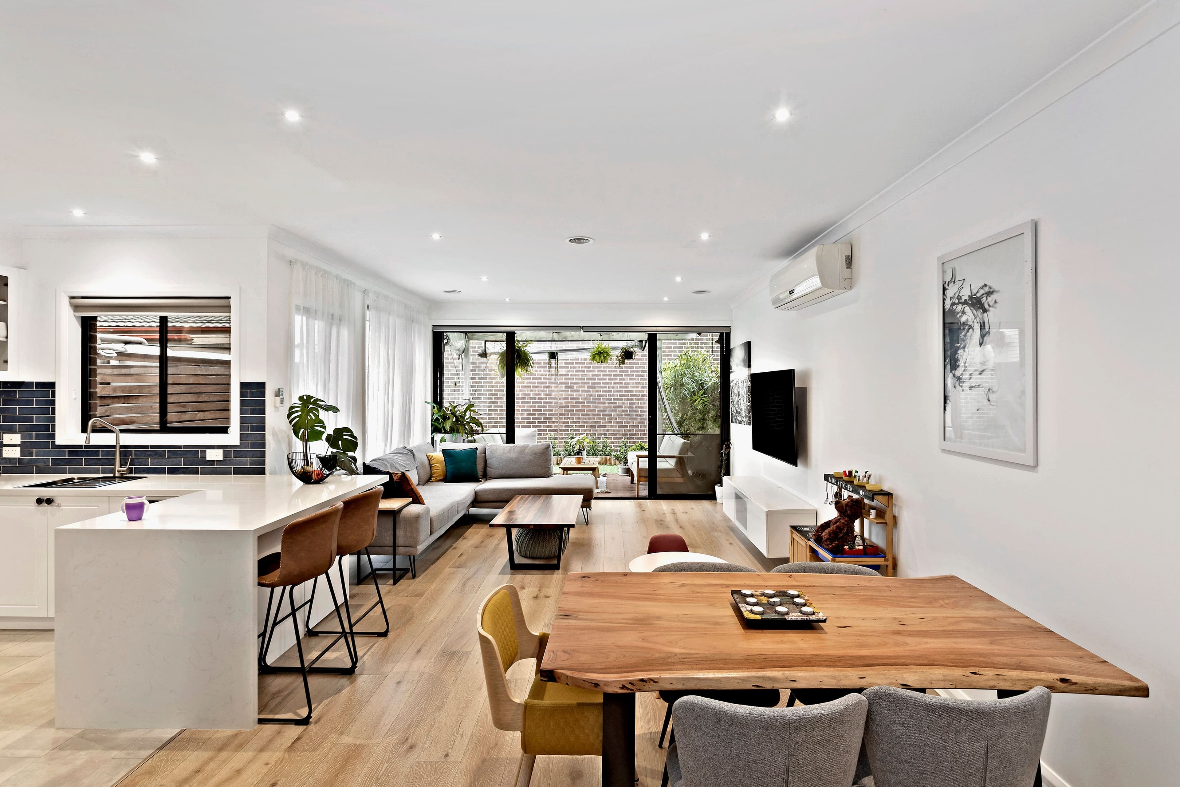 7B Olinda Grove, Oakleigh South VIC 3167, Oakleigh South - Thumbnail 2