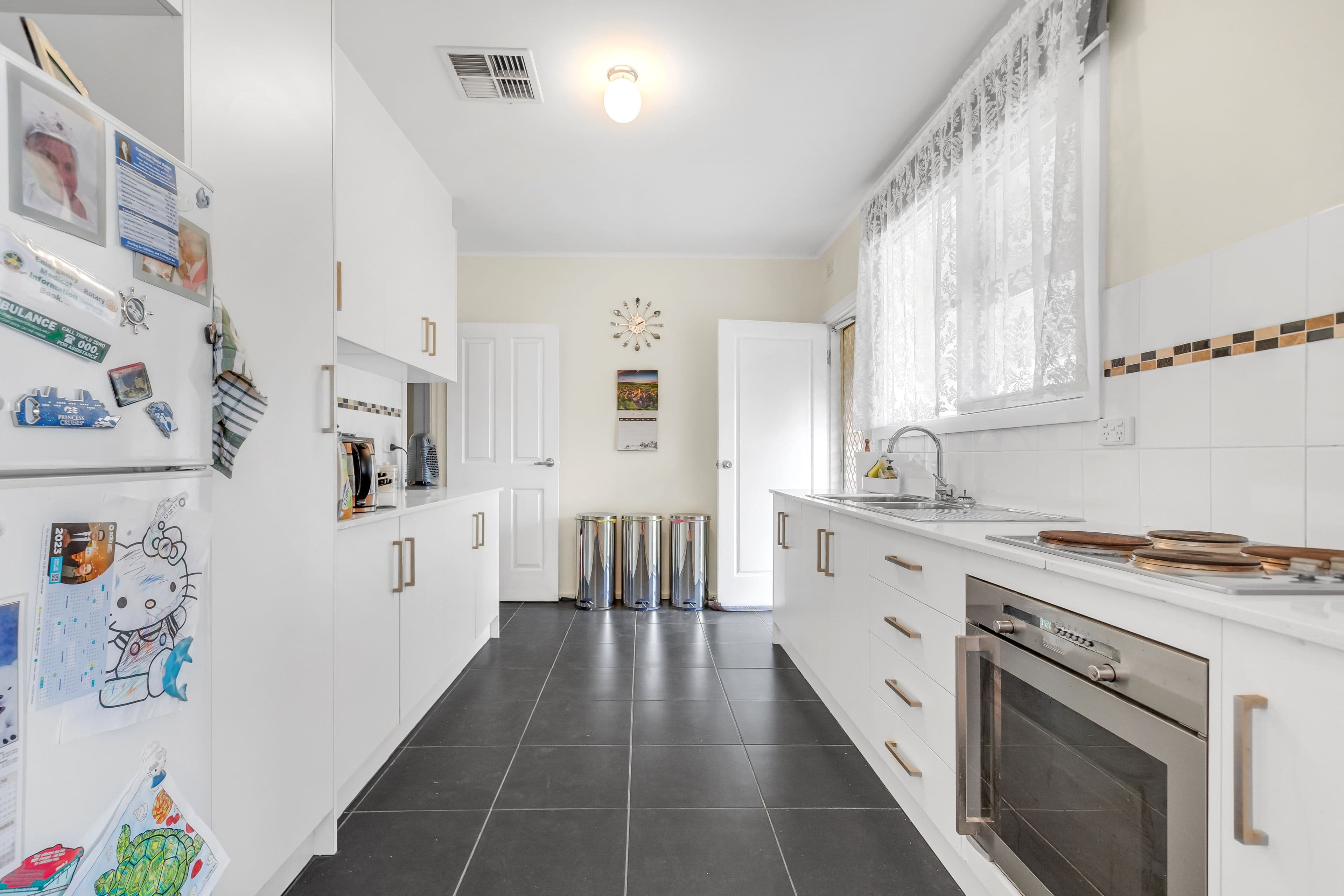 25 Salisbury Highway, Salisbury SA 5108, Salisbury - Thumbnail 3