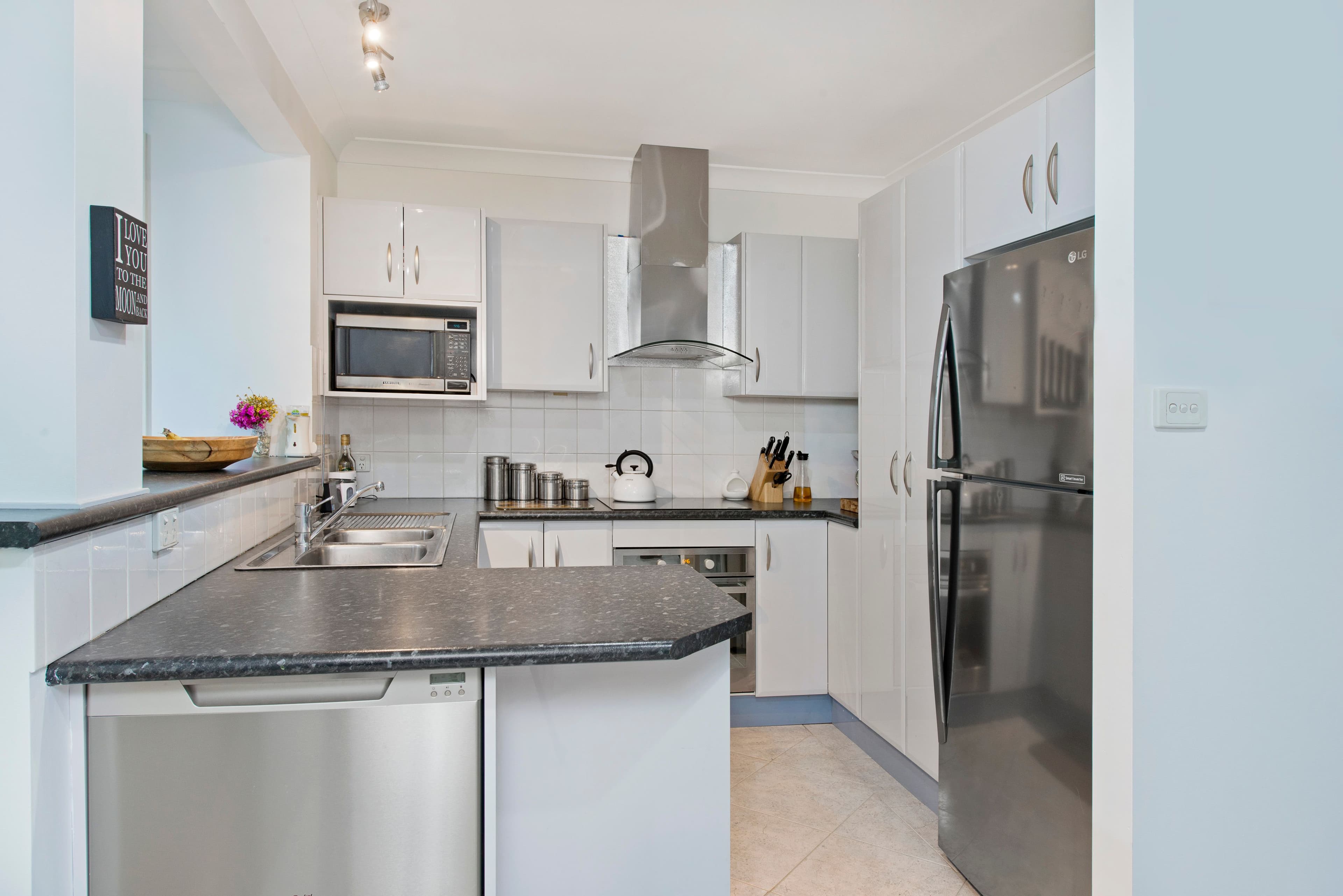 7 Parkside Court, Port Macquarie - Thumbnail 5