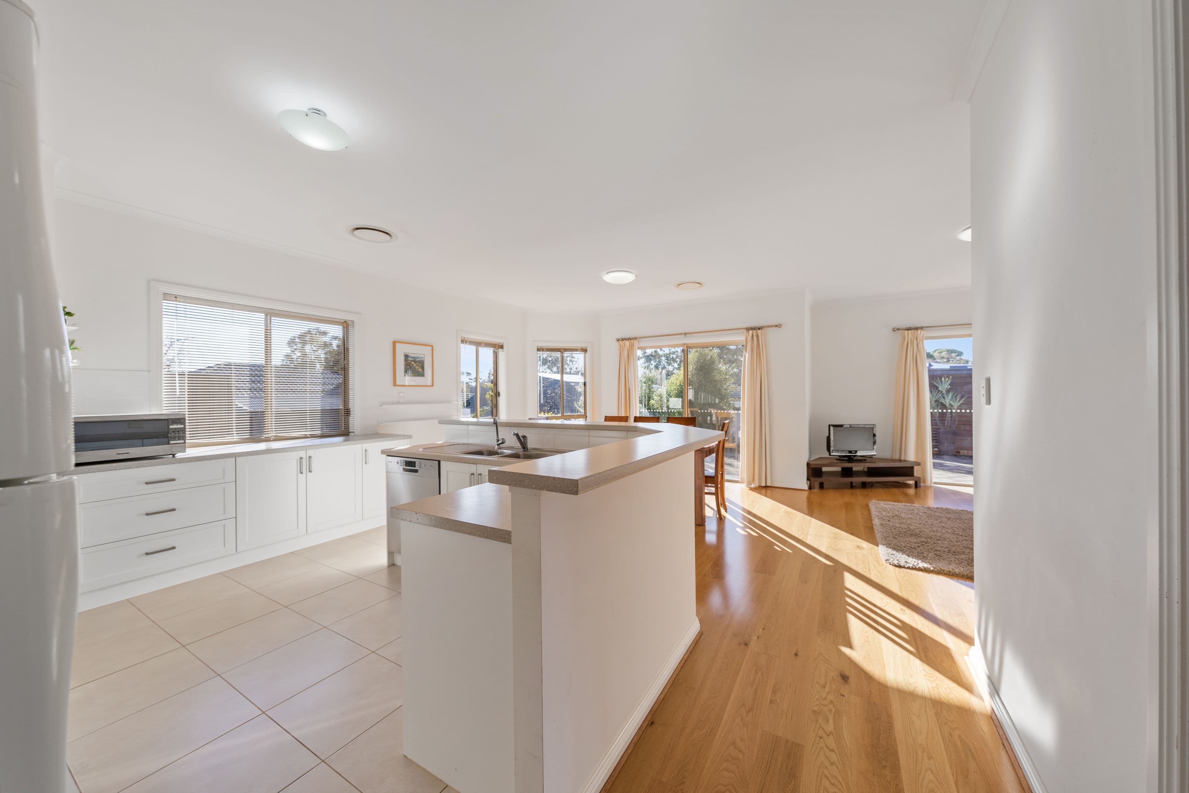 27 Albert Street, Clare SA 5453, Clare - Thumbnail 7