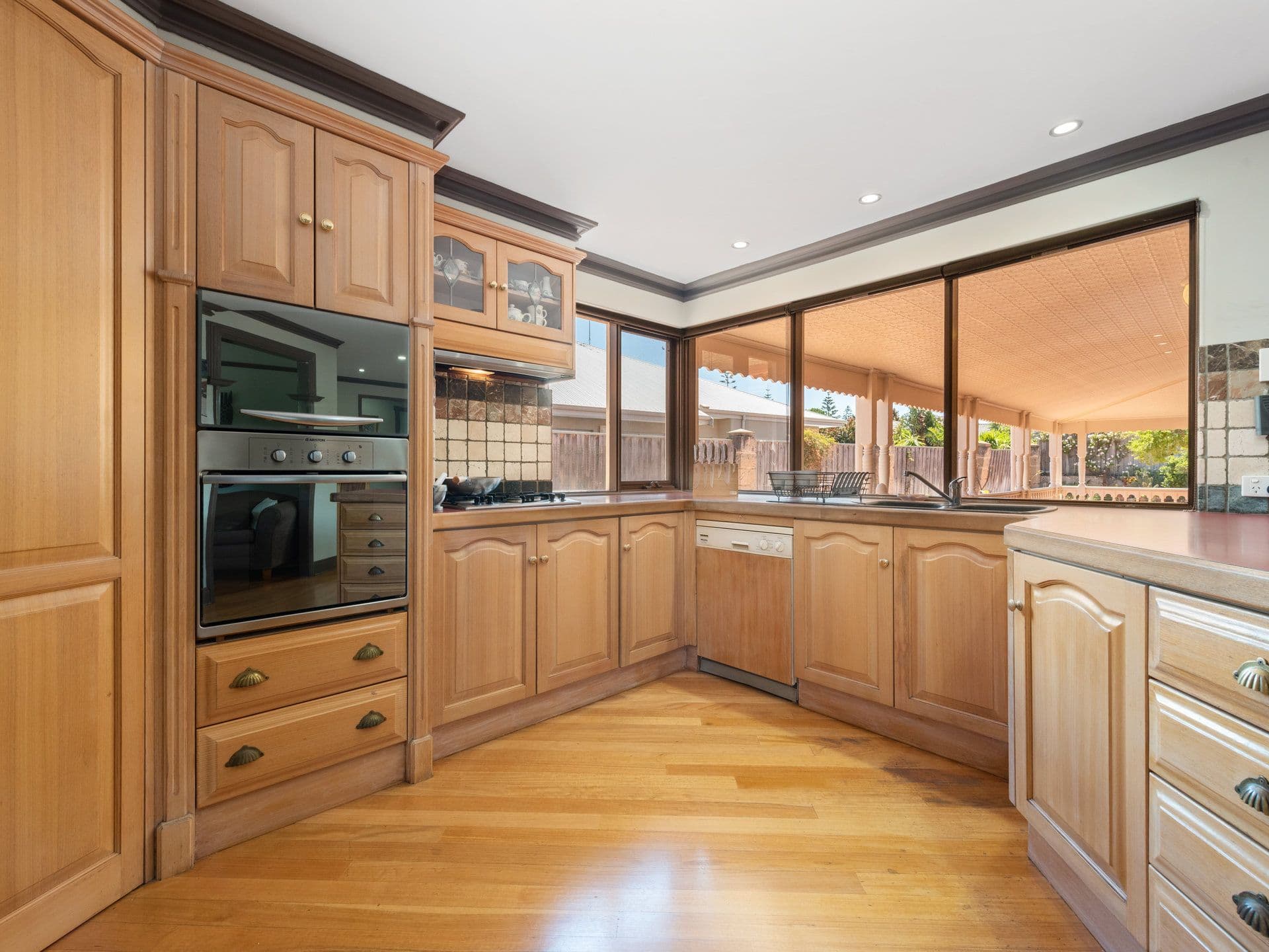 5 Waterston Gardens, Hillarys WA 6025, Hillarys - Thumbnail 7