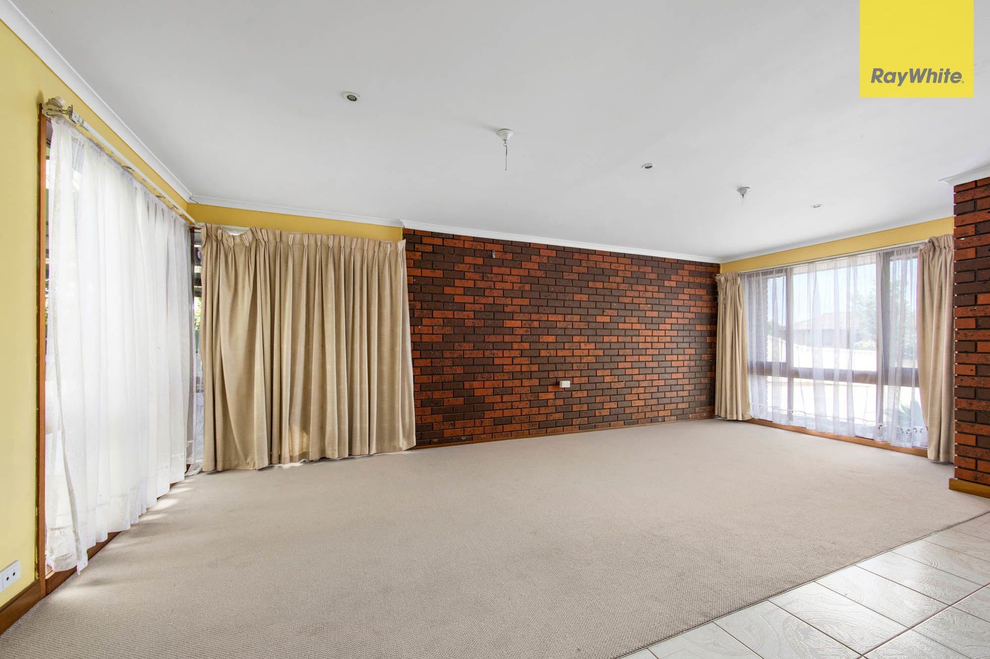 2 Mytton Close, St Albans VIC 3021, St Albans - Thumbnail 2