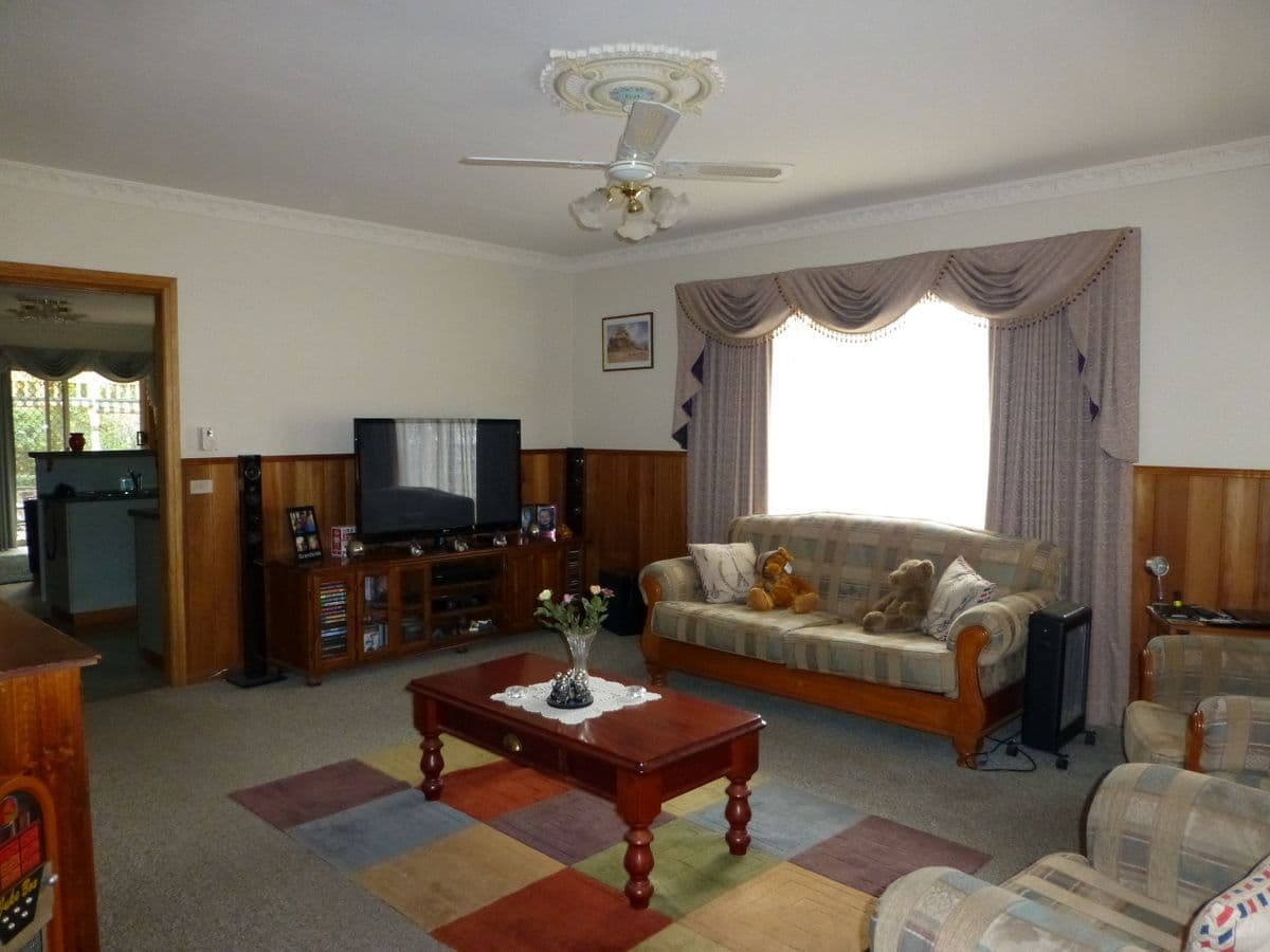 2 Maggie Court, ECHUCA VIC 3564, Echuca - Thumbnail 5