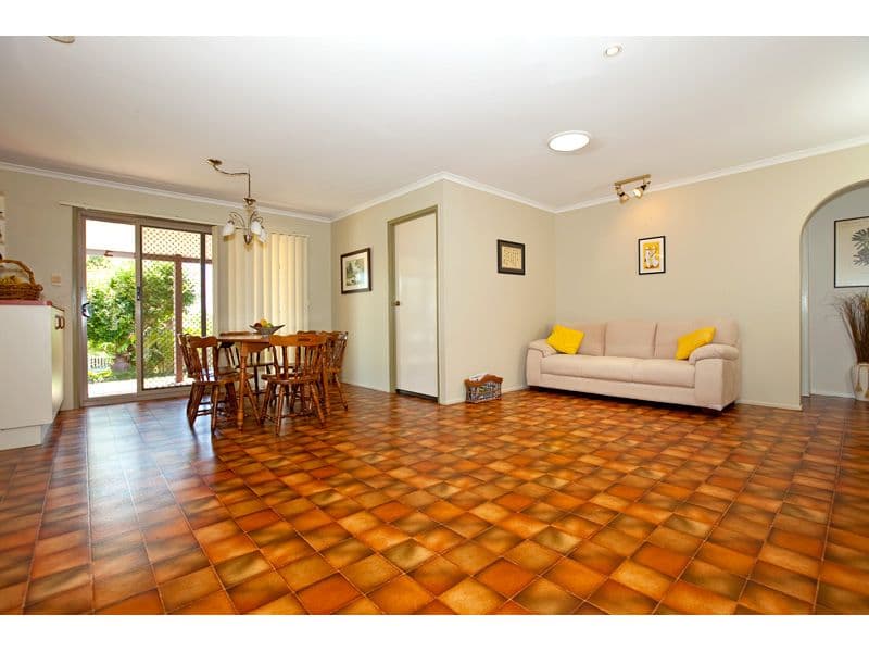13 Doomben Close, CAPALABA QLD 4157, Capalaba - Thumbnail 3