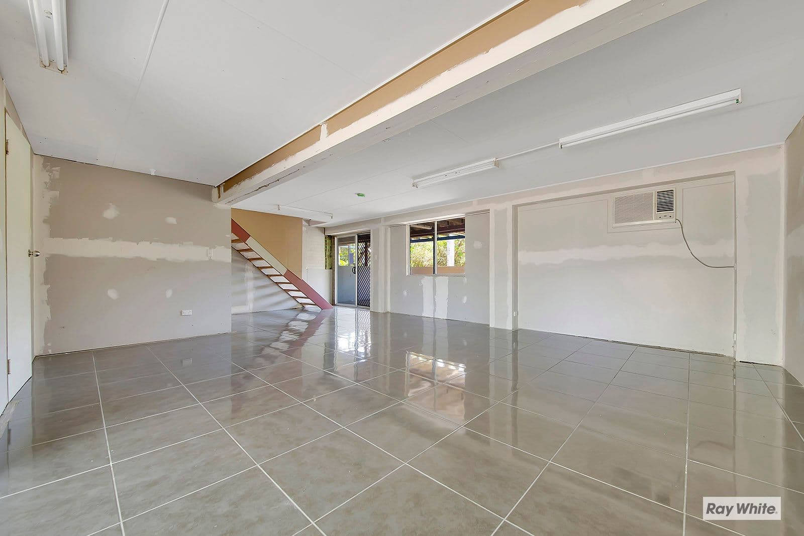 29 School Street, Yeppoon QLD 4703, Yeppoon - Thumbnail 3