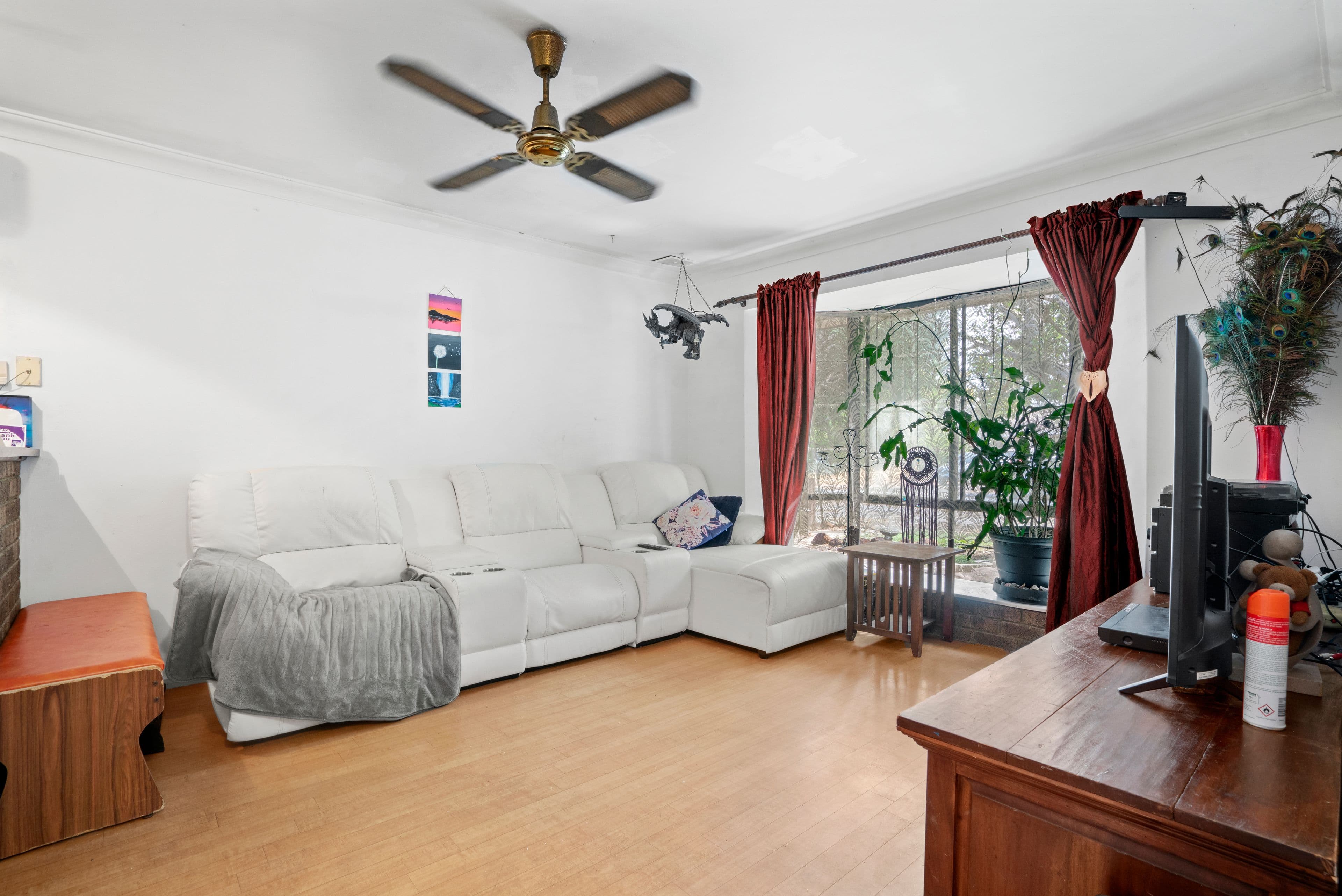 10 Huxley Court, Camillo WA 6111, Camillo - Thumbnail 4