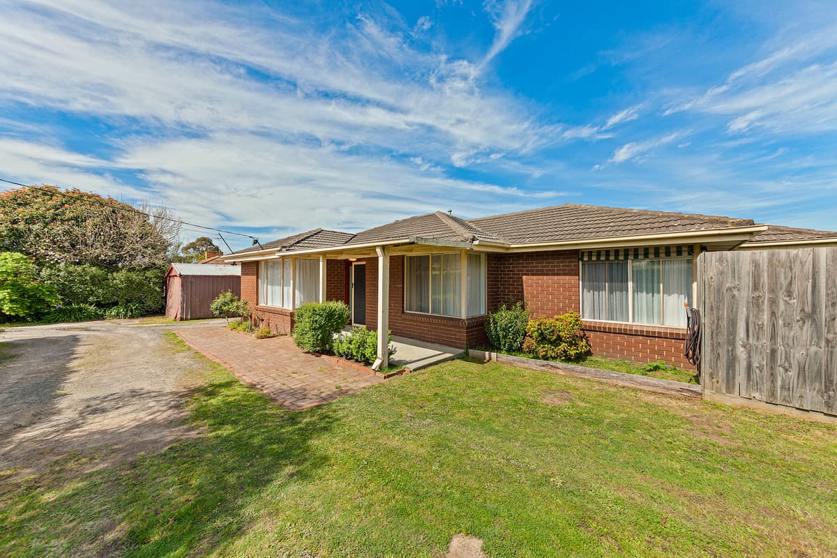 2 Sweet Gum Avenue, Narre Warren VIC 3805, Narre Warren - Thumbnail 2