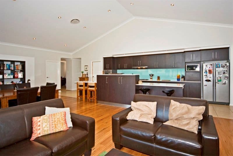 8 Oakdale Place, HIGHFIELDS QLD 4352, Highfields - Thumbnail 2