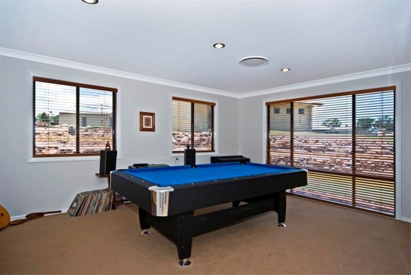 8 Oakdale Place, HIGHFIELDS QLD 4352, Highfields - Thumbnail 6