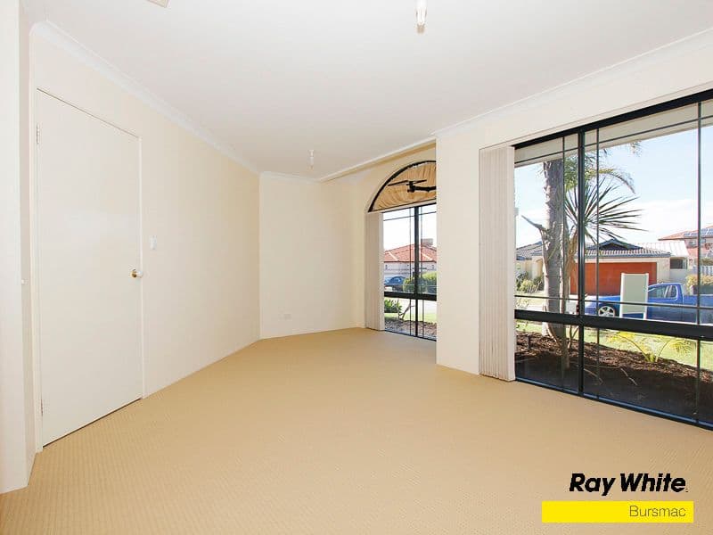 54 Nottingham Gardens, BALLAJURA WA 6066, Ballajura - Thumbnail 2