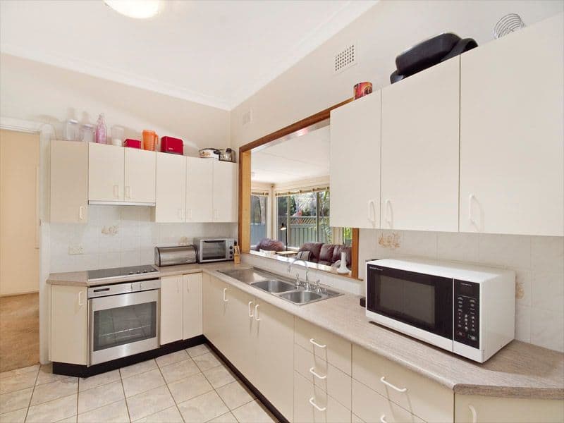 8 Barjadda Avenue, SYLVANIA NSW 2224, Sylvania - Thumbnail 3