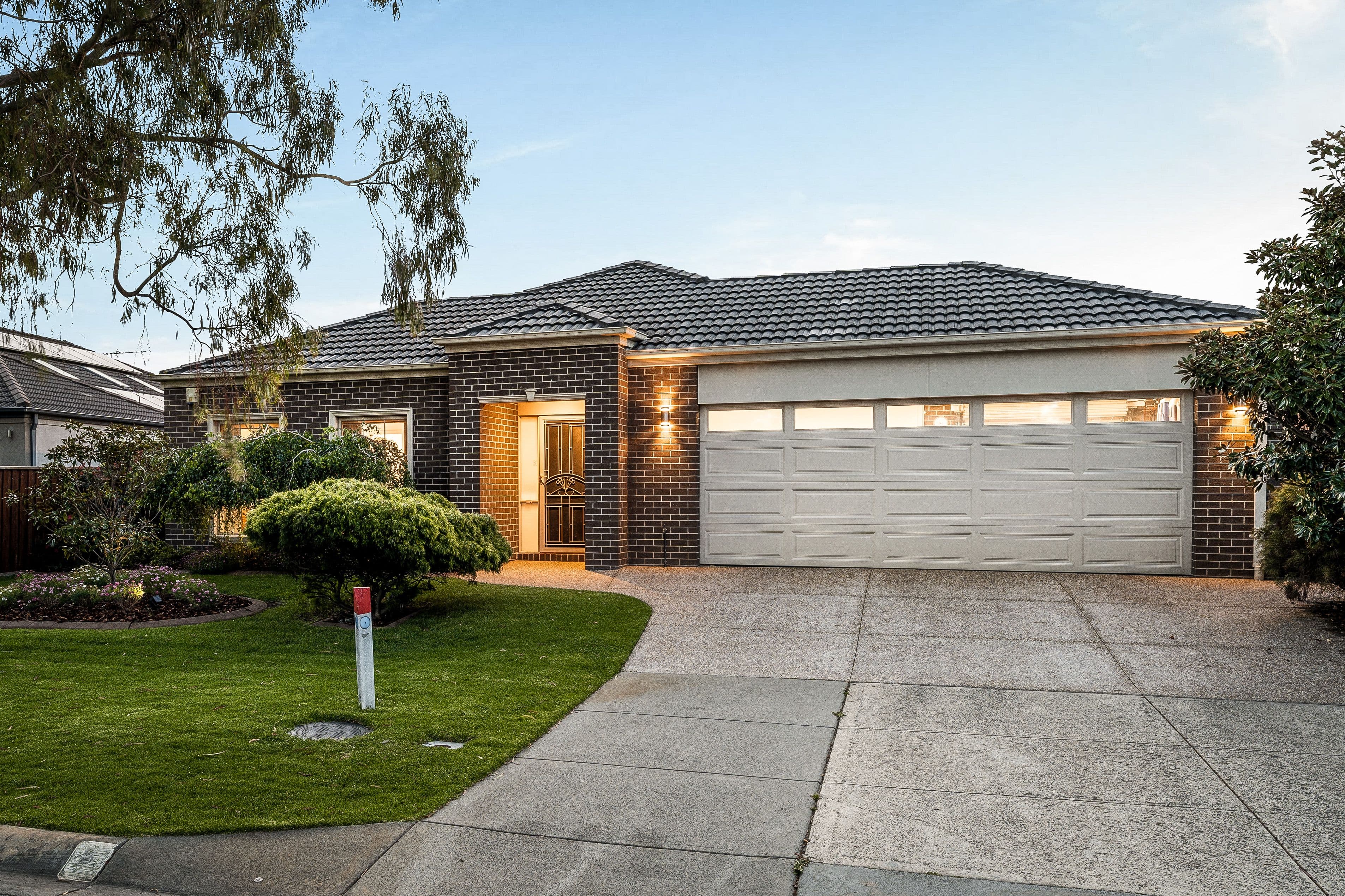 5 Blue Bell Court, Pakenham VIC 3810, Pakenham - Thumbnail 3