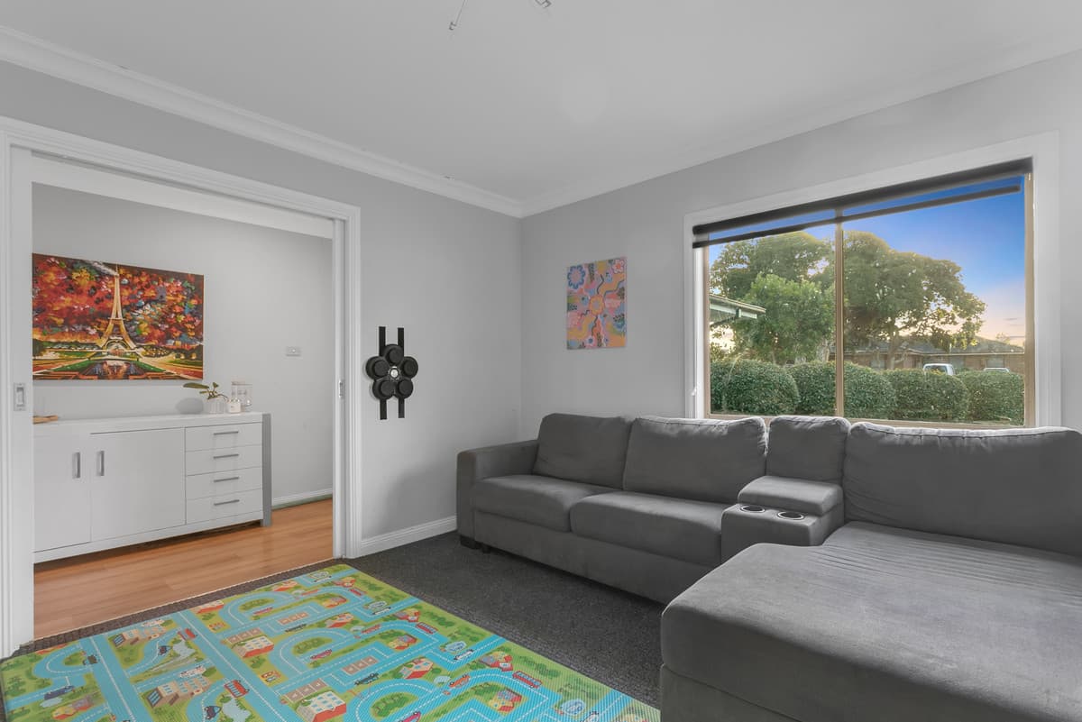 38 Hotham Street, Cranbourne VIC 3977, Cranbourne - Thumbnail 2