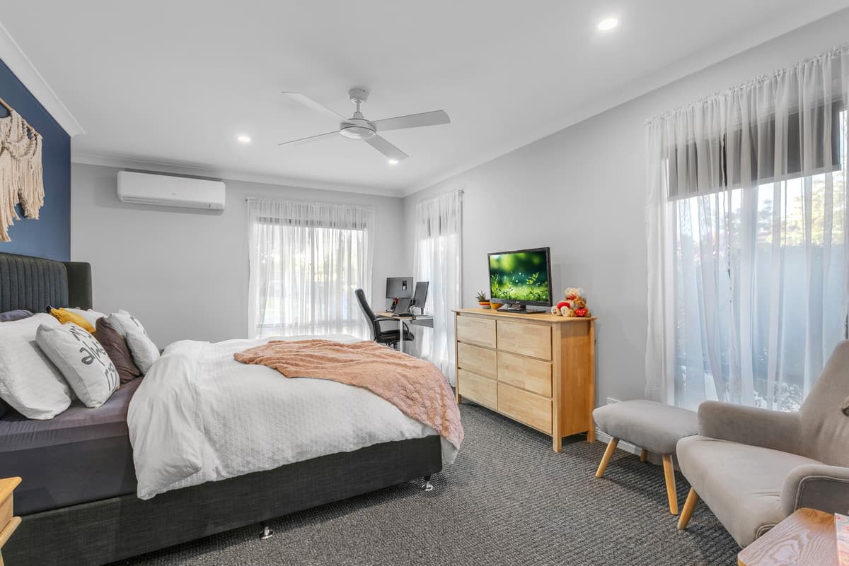 38 Hotham Street, Cranbourne VIC 3977, Cranbourne - Thumbnail 3