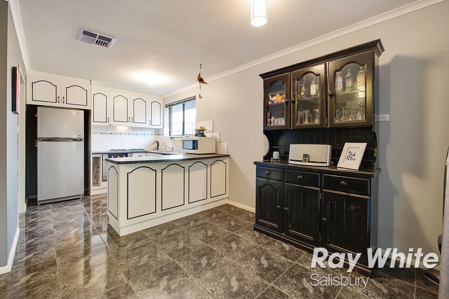 355 Burton Road, Burton SA 5110, Burton - Thumbnail 7