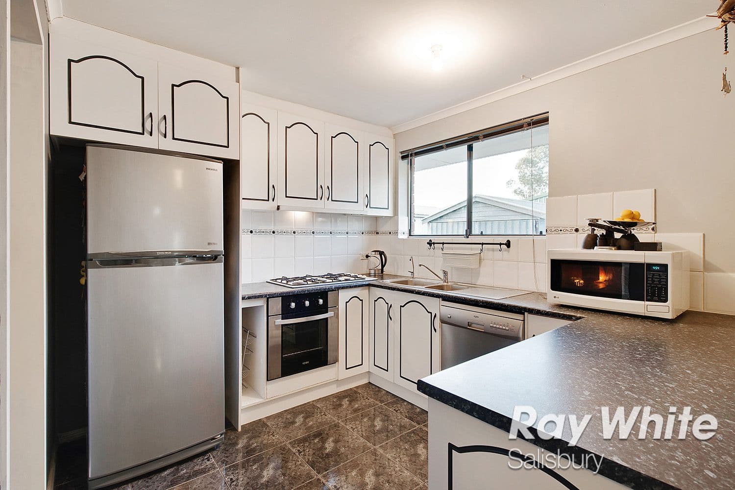 355 Burton Road, Burton SA 5110, Burton - Thumbnail 8