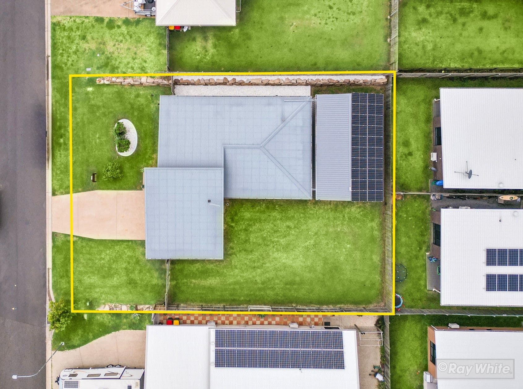 6 Primrose Street, Yeppoon QLD 4703, Yeppoon - Thumbnail 3