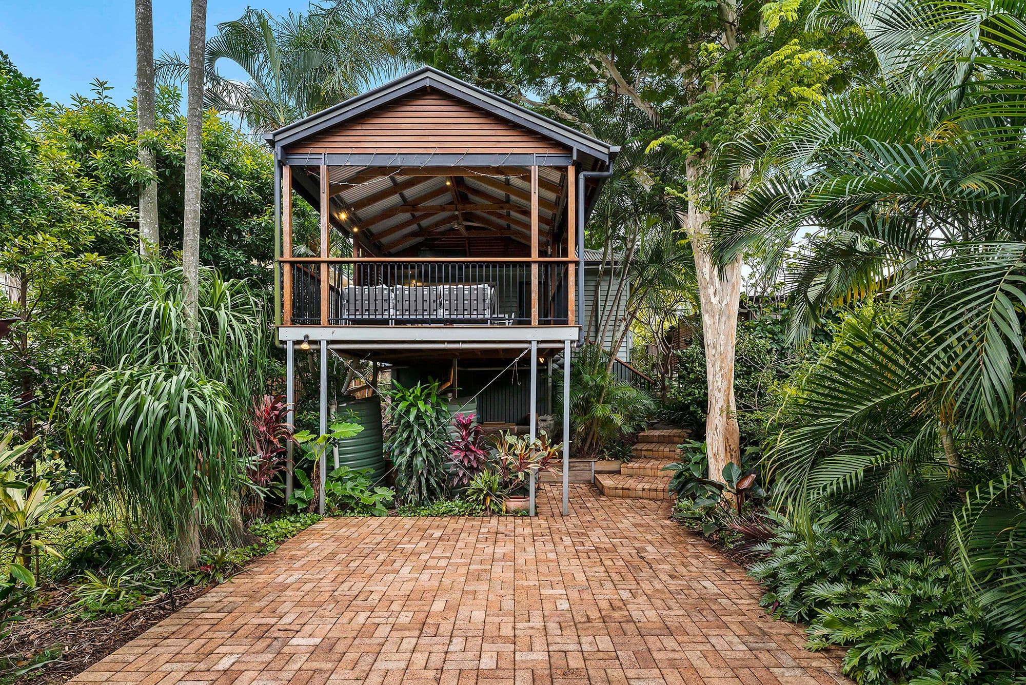 5 Laurel Street, Highgate Hill QLD 4101, Highgate Hill - Thumbnail 2