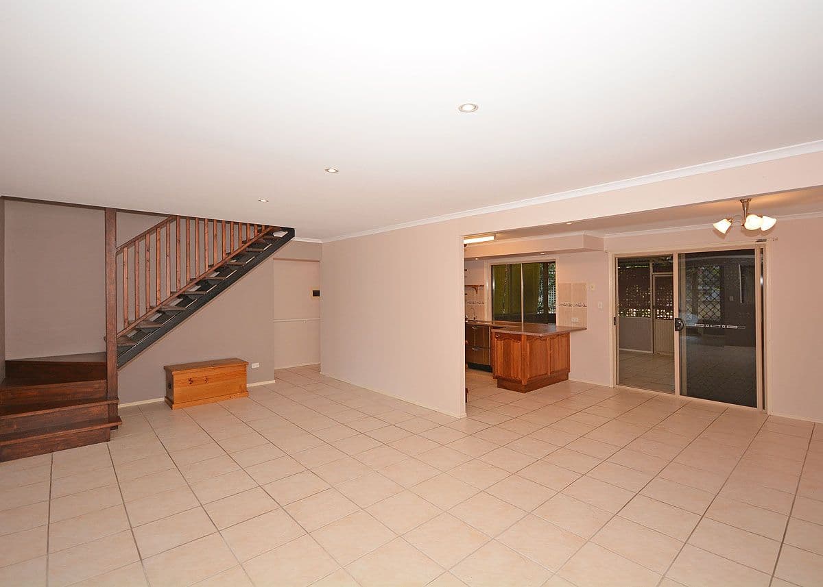 8 Moys Road, Booral QLD 4655, Booral - Thumbnail 6