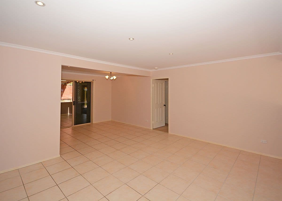 8 Moys Road, Booral QLD 4655, Booral - Thumbnail 7