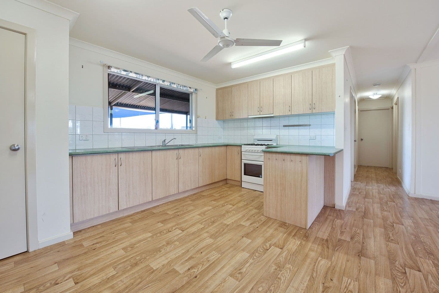 2 Gregory Street, Isseka WA 6535, Isseka - Thumbnail 5