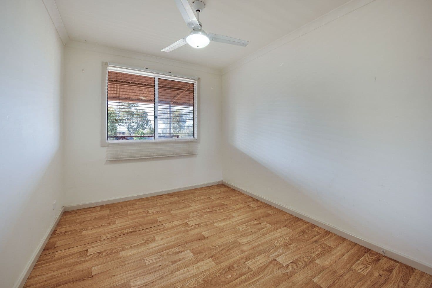 2 Gregory Street, Isseka WA 6535, Isseka - Thumbnail 7