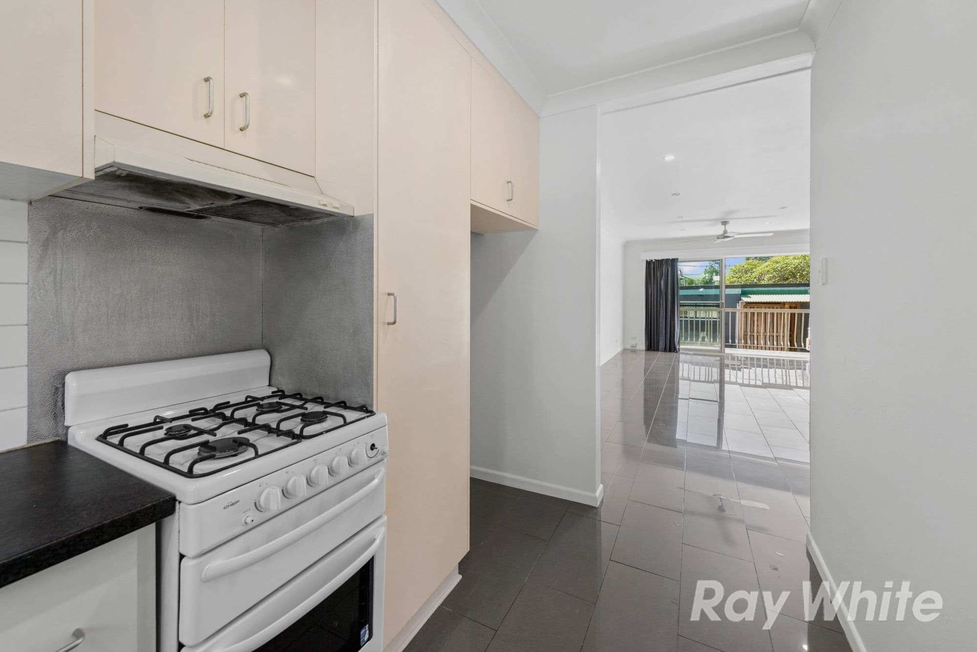 581 Sandgate Road, Clayfield QLD 4011, Clayfield - Thumbnail 5