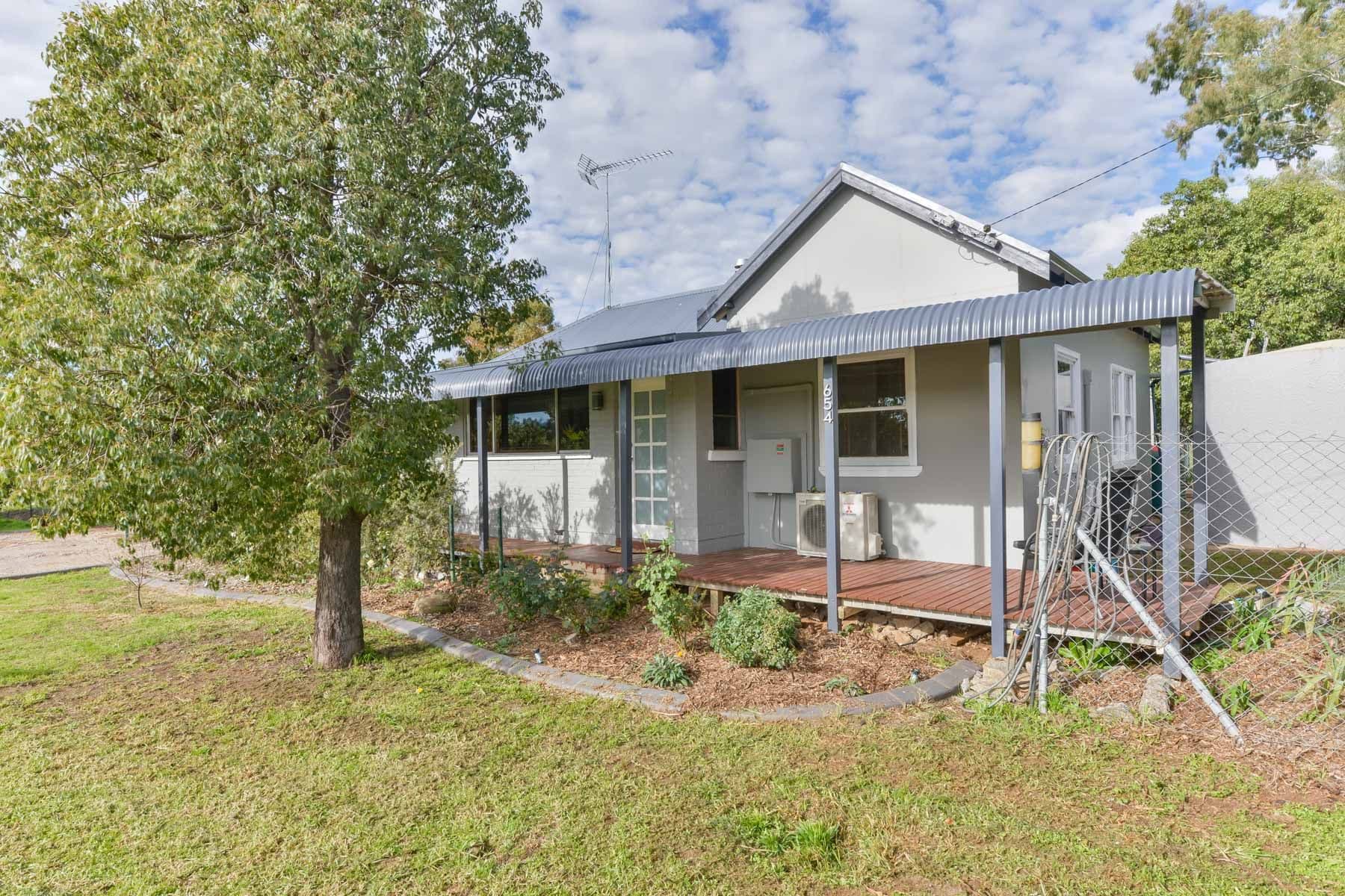 654 Back Kootingal Road, Kootingal NSW 2352, Kootingal - Thumbnail 2