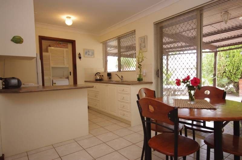 57 Blackmore Avenue, GIRRAWHEEN WA 6064, Girrawheen - Thumbnail 7