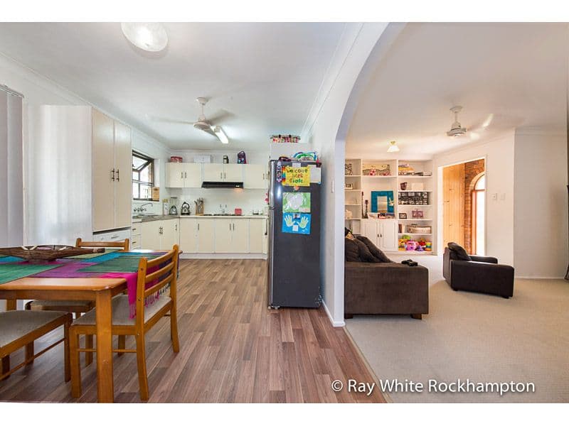 3 Barrett Street, NORMAN GARDENS QLD 4701, Norman Gardens - Thumbnail 4