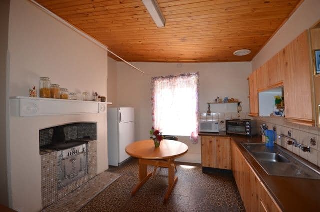 10 Torrens Road, RIVERTON SA 5412, Riverton - Thumbnail 4