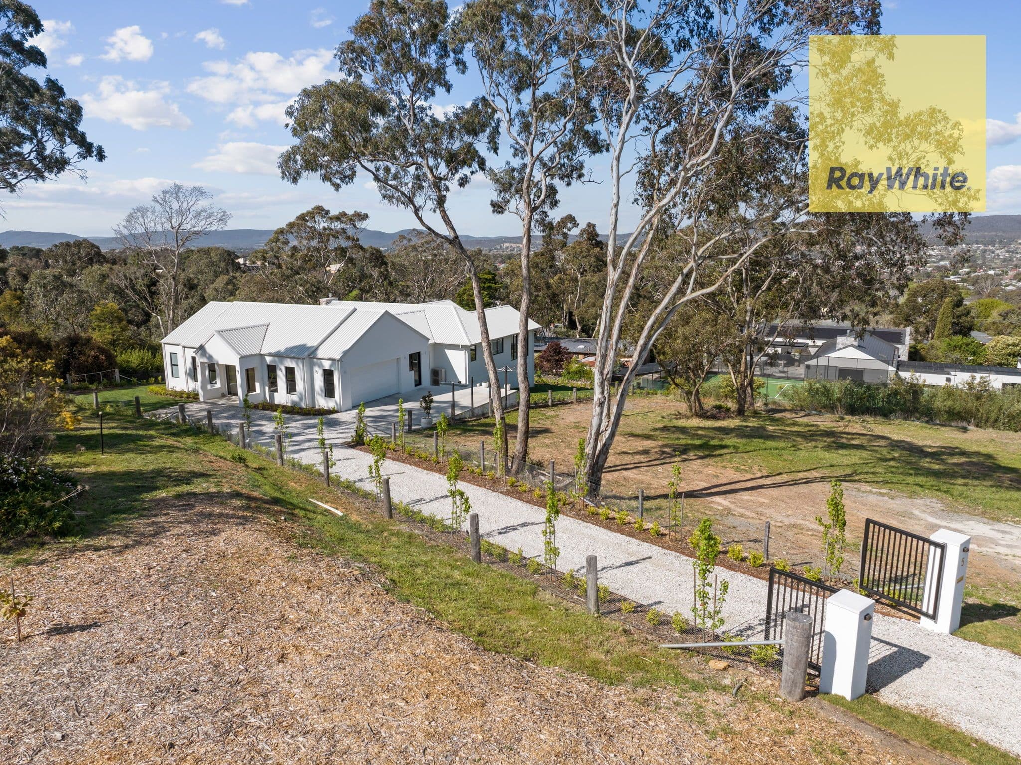 5 Goorawin Place, Goulburn NSW 2580, Goulburn - Thumbnail 4