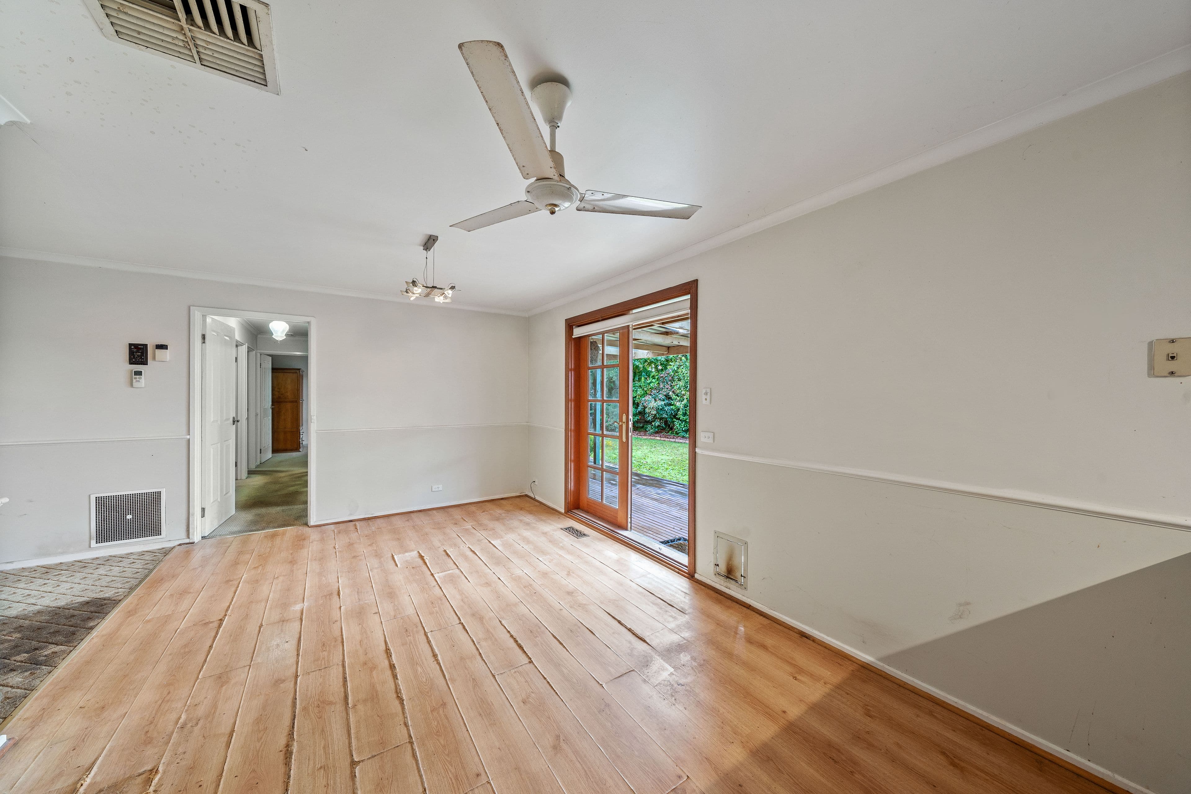 27 Strafford Avenue, Cranbourne VIC 3977, Cranbourne - Thumbnail 6
