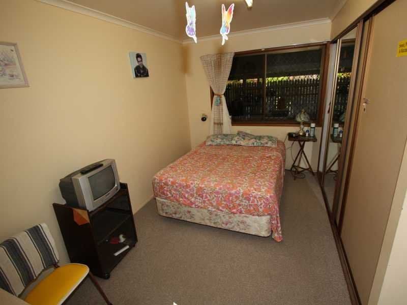 98 Targo Street, BUNDABERG SOUTH QLD 4670, Bundaberg South - Thumbnail 7