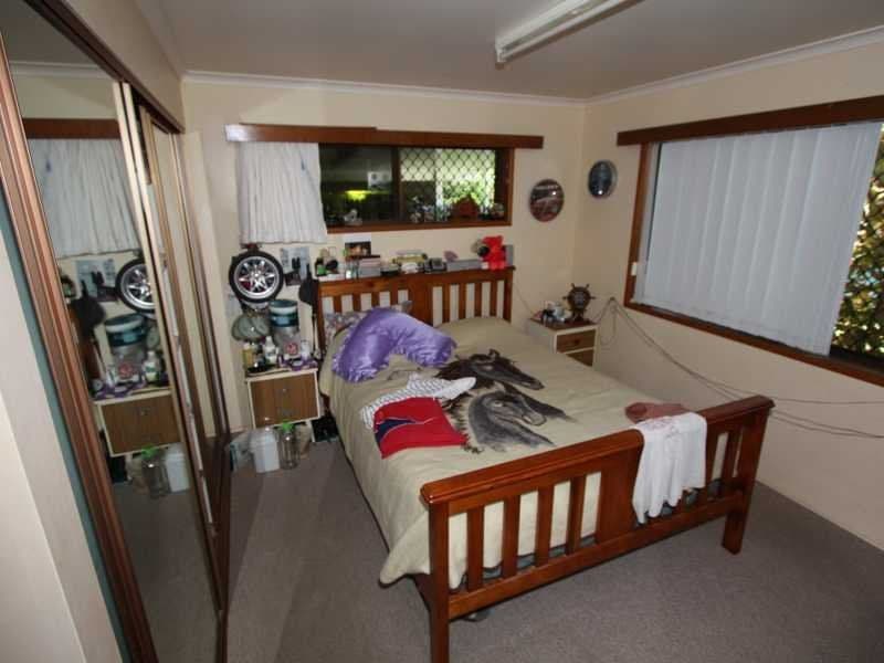 98 Targo Street, BUNDABERG SOUTH QLD 4670, Bundaberg South - Thumbnail 8
