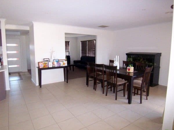 5 Jessica Place, Carrum Downs VIC 3201, Carrum Downs - Thumbnail 3