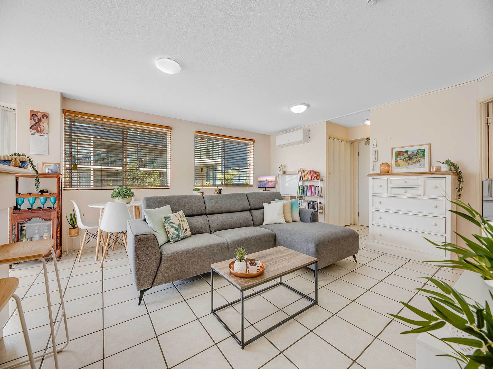 12 Burnett Street, Mooloolaba QLD 4557, Mooloolaba - Thumbnail 2