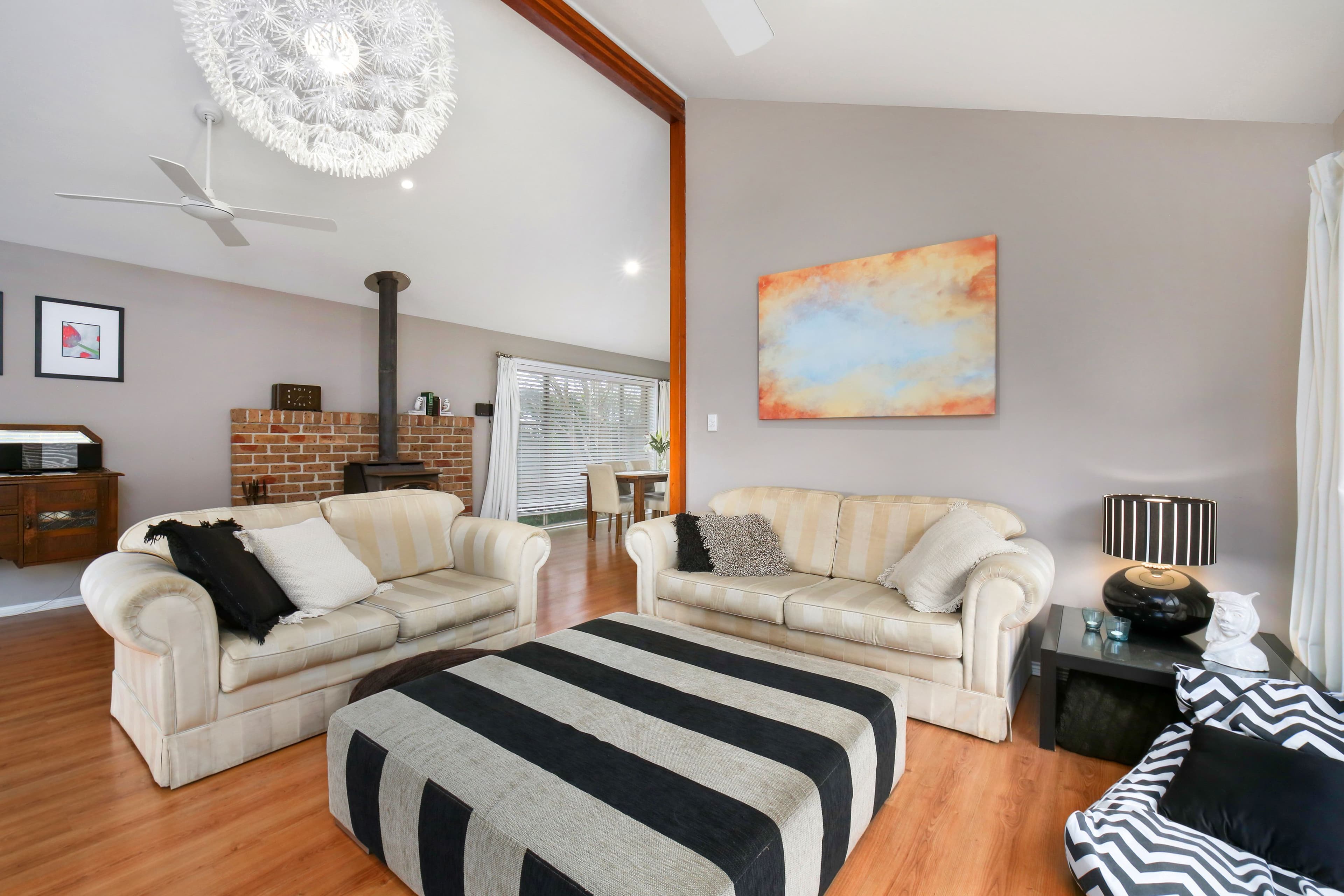 135 Davistown Road, Saratoga - Thumbnail 2