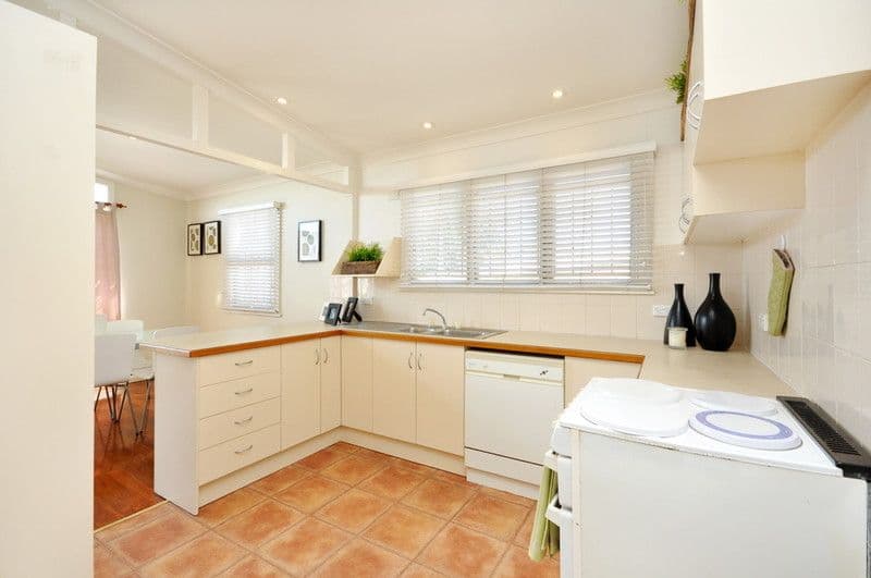 34 Bohland Street, KEDRON QLD 4031, Kedron - Thumbnail 5