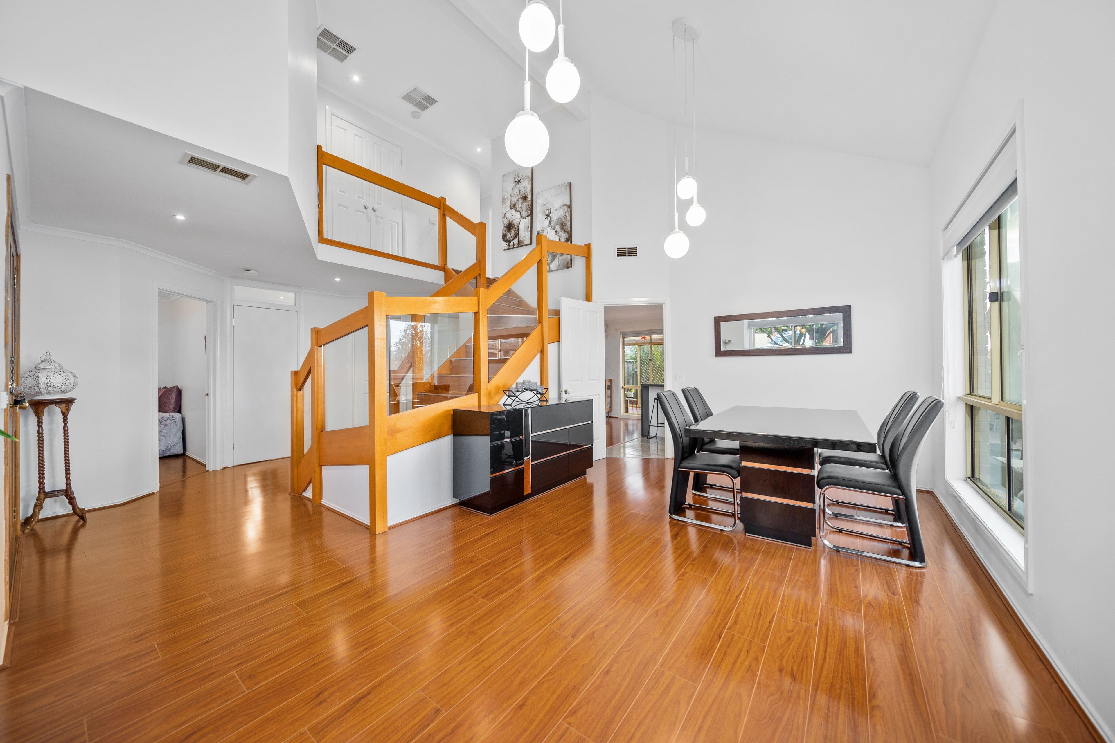 10 Maddy Court, Rowville VIC 3178, Rowville - Thumbnail 2